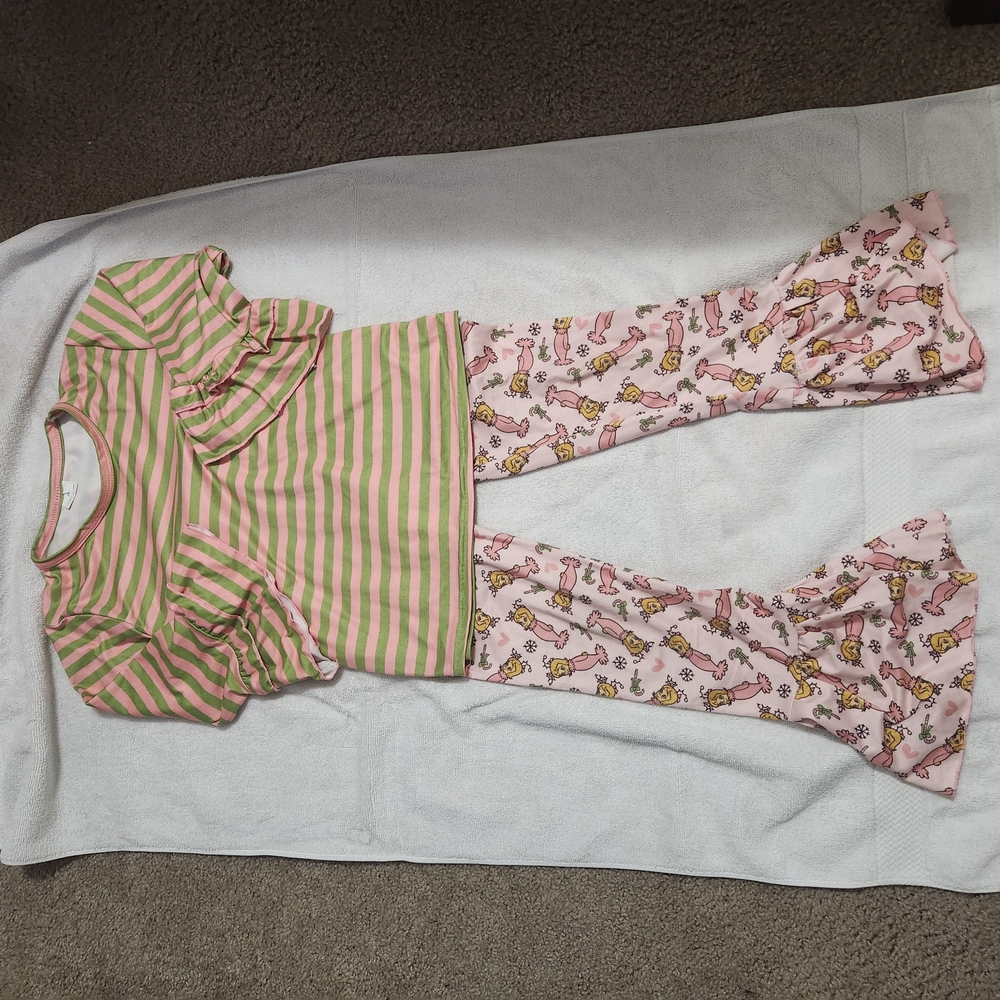 Charming Pink and Green Striped Shirt w/ Ruffled Printed Pants w/ Cindy Lou Who